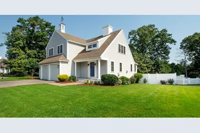 81 Meredith Way, Weymouth, MA 02189 - Photo 1
