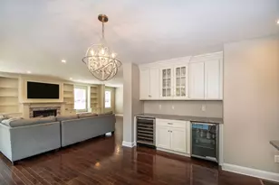 81 Meredith Way, Weymouth, MA 02189 - Photo 22