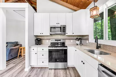 17 Hemlock Ln, Hinsdale, MA 01235 - Photo 8