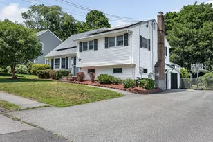 6 Surrey Rd, Woburn, MA 01801 - Photo 24