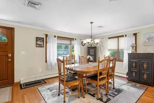 6 Surrey Rd, Woburn, MA 01801 - Photo 4