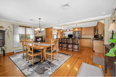 6 Surrey Rd, Woburn, MA 01801 - Photo 2