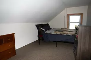 156 4th St, Somerset, MA 02726 - Photo 18