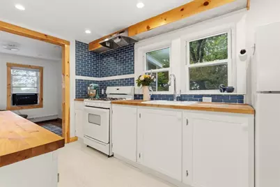 21 Uphill Lane, Lynn, MA 01904 - Photo 14