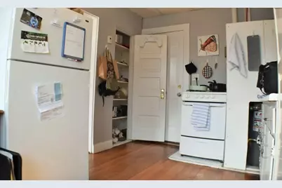 158 Salem #8, Boston, MA 02113 - Photo 2