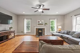 365 Benjamin St, Winchendon, MA 01475 - Photo 14