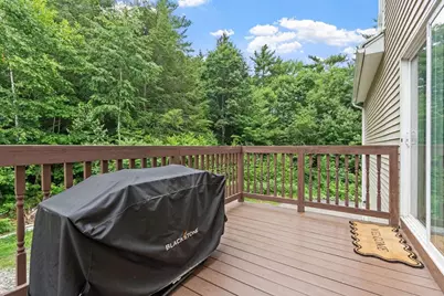 365 Benjamin St, Winchendon, MA 01475 - Photo 8