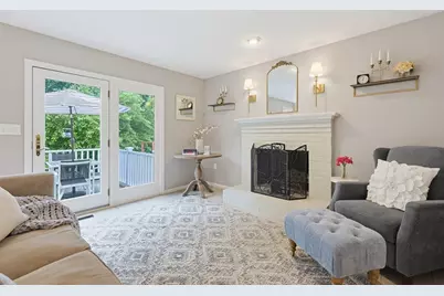 4 Cormier Cir, Milford, MA 01757 - Photo 6