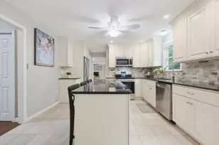 4 Cormier Cir, Milford, MA 01757 - Photo 4
