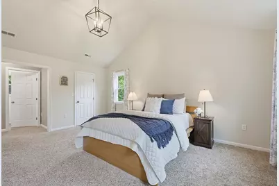 4 Cormier Cir, Milford, MA 01757 - Photo 22