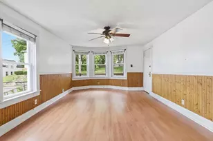 214 High St, Webster, MA 01570 - Photo 4