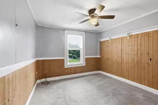 214 High St, Webster, MA 01570 - Photo 10