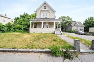 173 Branch St, Lowell, MA 01851 - Photo 2