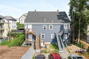 9-11 Bassett St, Lowell, MA 01852 - Photo 4