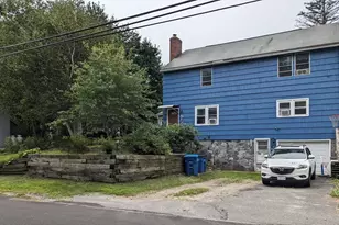 17 Elm St, Monson, MA 01057 - Photo 4