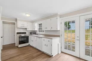 44 West Walnut, Milford, MA 01757 - Photo 4