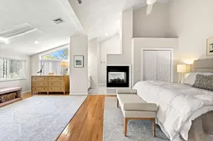42 Cavendish Cir, Salem, MA 01970 - Photo 18