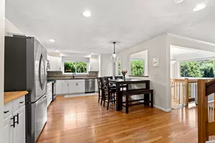 42 Cavendish Cir, Salem, MA 01970 - Photo 8
