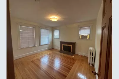 62 Chapman St #1, Quincy, MA 02170 - Photo 4