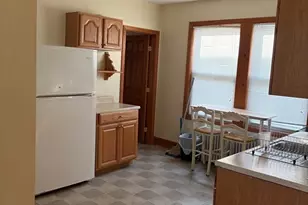 62 Chapman St, Quincy, MA 02170 - Photo 12