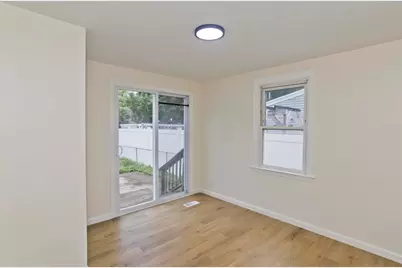 102 San Miguel St, Springfield, MA 01104 - Photo 18