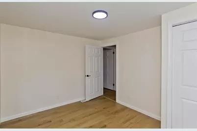 102 San Miguel St, Springfield, MA 01104 - Photo 20