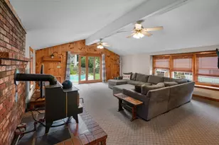 250-252 Boardman St, Haverhill, MA 01830 - Photo 4