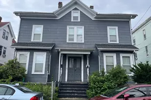 42 Whittier St, Lynn, MA 01902 - Photo 2
