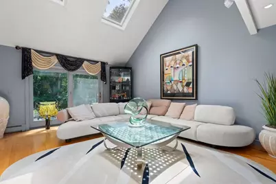 4 Meservey Lane, Lynnfield, MA 01940 - Photo 8