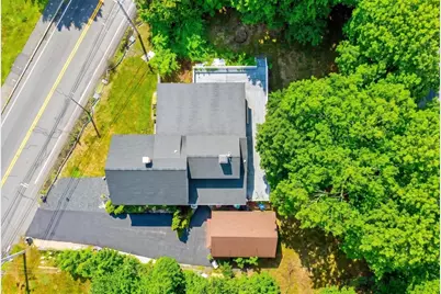 73 Wareham St, Middleborough, MA 02346 - Photo 2