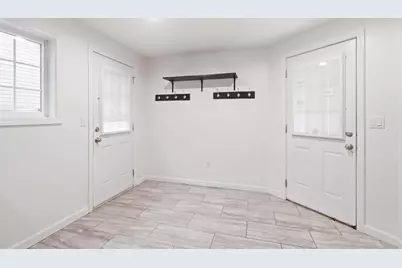 73 Wareham St, Middleborough, MA 02346 - Photo 28