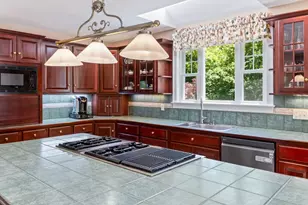 35 Vineyard Pl, Easton, MA 02356 - Photo 12