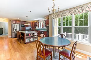 35 Vineyard Pl, Easton, MA 02356 - Photo 6