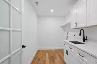 124 Green St, Stoneham, MA 02180 - Photo 32