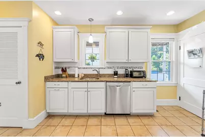 128 Willow St #1, Boston, MA 02132 - Photo 22