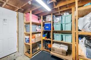 1994 Main St, Holden, MA 01522 - Photo 30