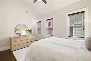 9 Park St, Boston, MA 02122 - Photo 20