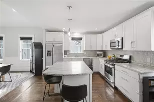 9 Park St, Boston, MA 02122 - Photo 6
