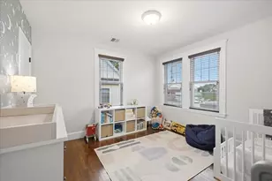 9 Park St, Boston, MA 02122 - Photo 24