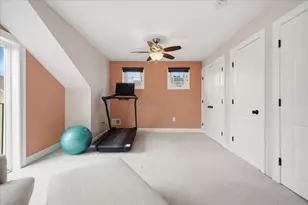 9 Park St, Boston, MA 02122 - Photo 36