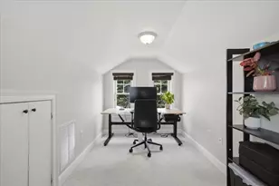 9 Park St, Boston, MA 02122 - Photo 30