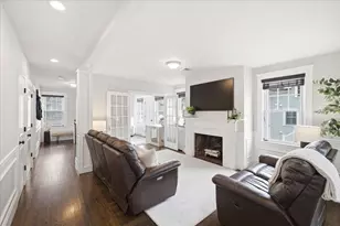9 Park St, Boston, MA 02122 - Photo 10