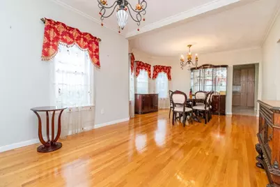 34 Irma Ave, Watertown, MA 02472 - Photo 4