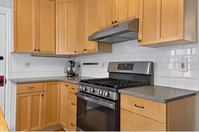 39 Burnside Ave #2, Somerville, MA 02144 - Photo 12