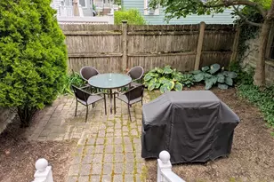 39 Burnside Ave, Somerville, MA 02144 - Photo 24