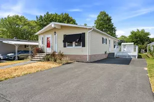 3 Queens Rd, Attleboro, MA 02703 - Photo 2