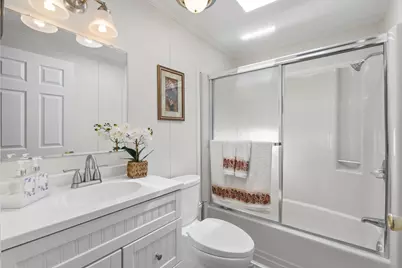 3 Queens Rd #211, Attleboro, MA 02703 - Photo 18