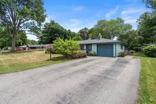 5 Sunset Rd, Maynard, MA 01754 - Photo 36