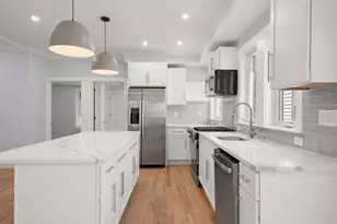 29 Rosemary St, Boston, MA 02130 - Photo 1