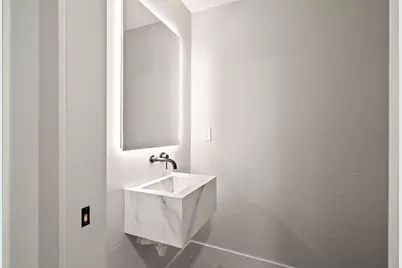 17 Princeton St #PH, Boston, MA 02128 - Photo 6